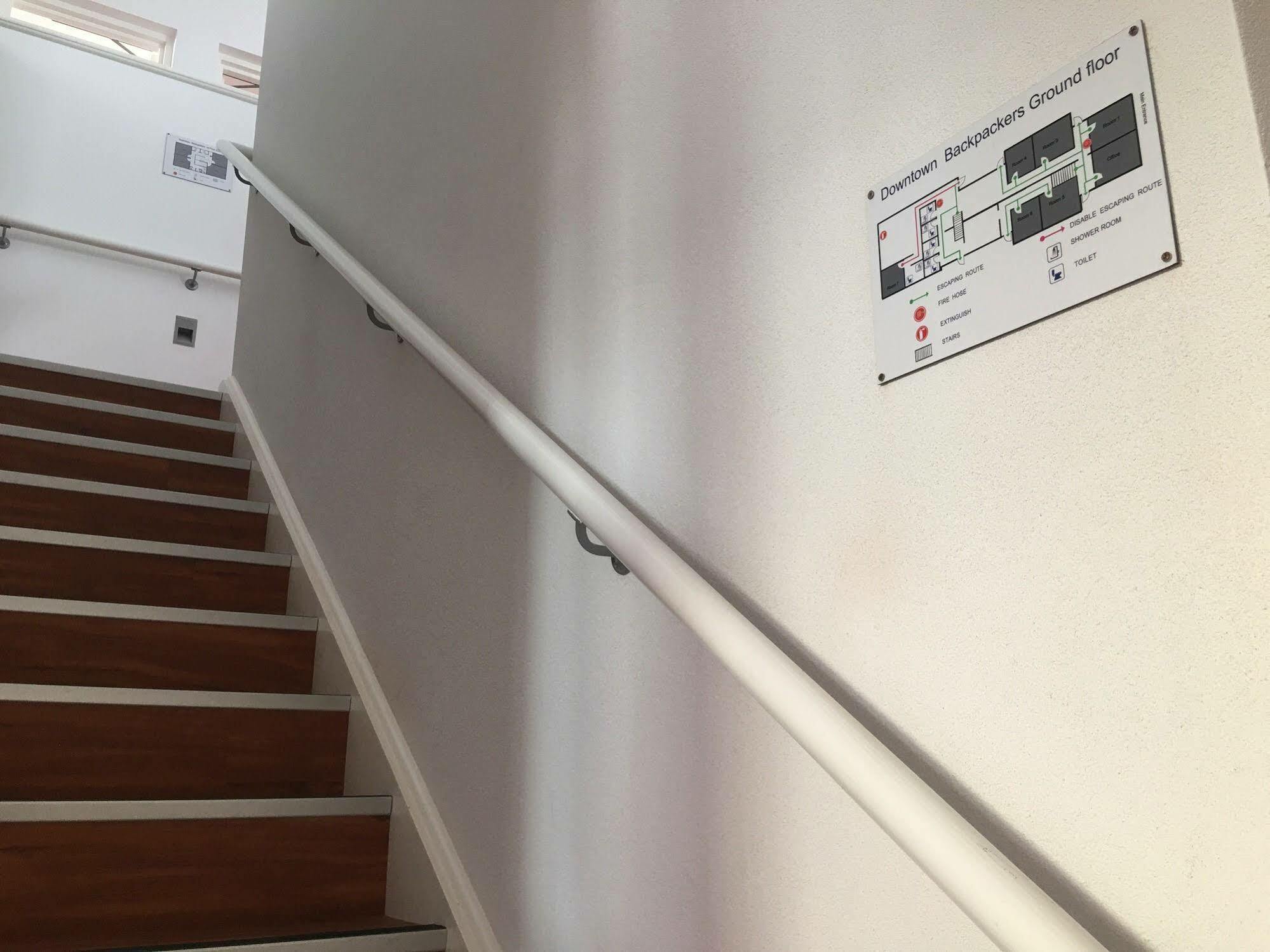 Downtown Backpackers Hostel Perth - Note - Valid Passport Required For Check In Екстериор снимка